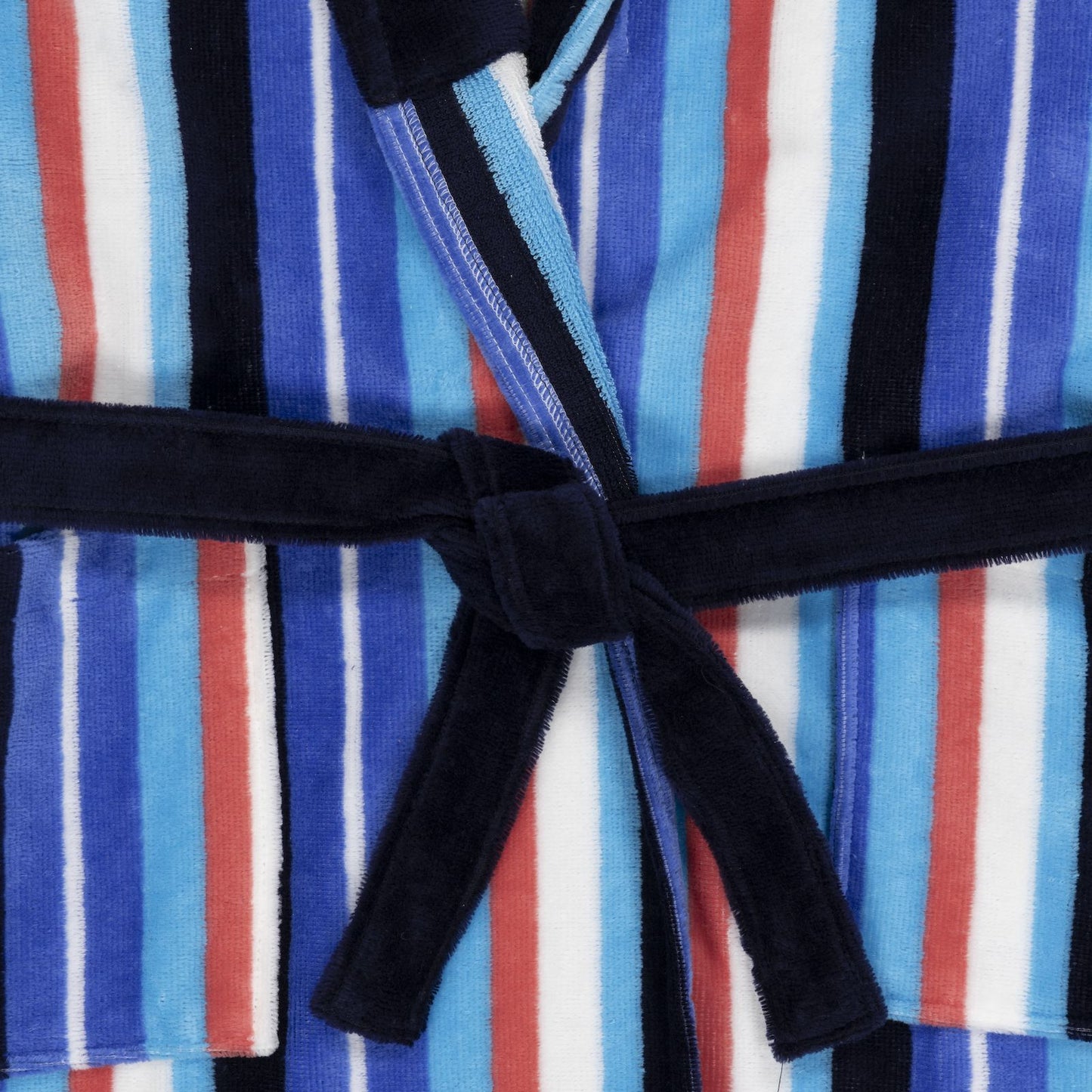 DAVID - Albornoz Terciopelo 100% Algodón 420 gsm OEKO-TEX® - Doble uso: Bata de Casa y Baño. Diseño exclusivo y funcional: 2 Bolsillos, Cinturón y Capucha