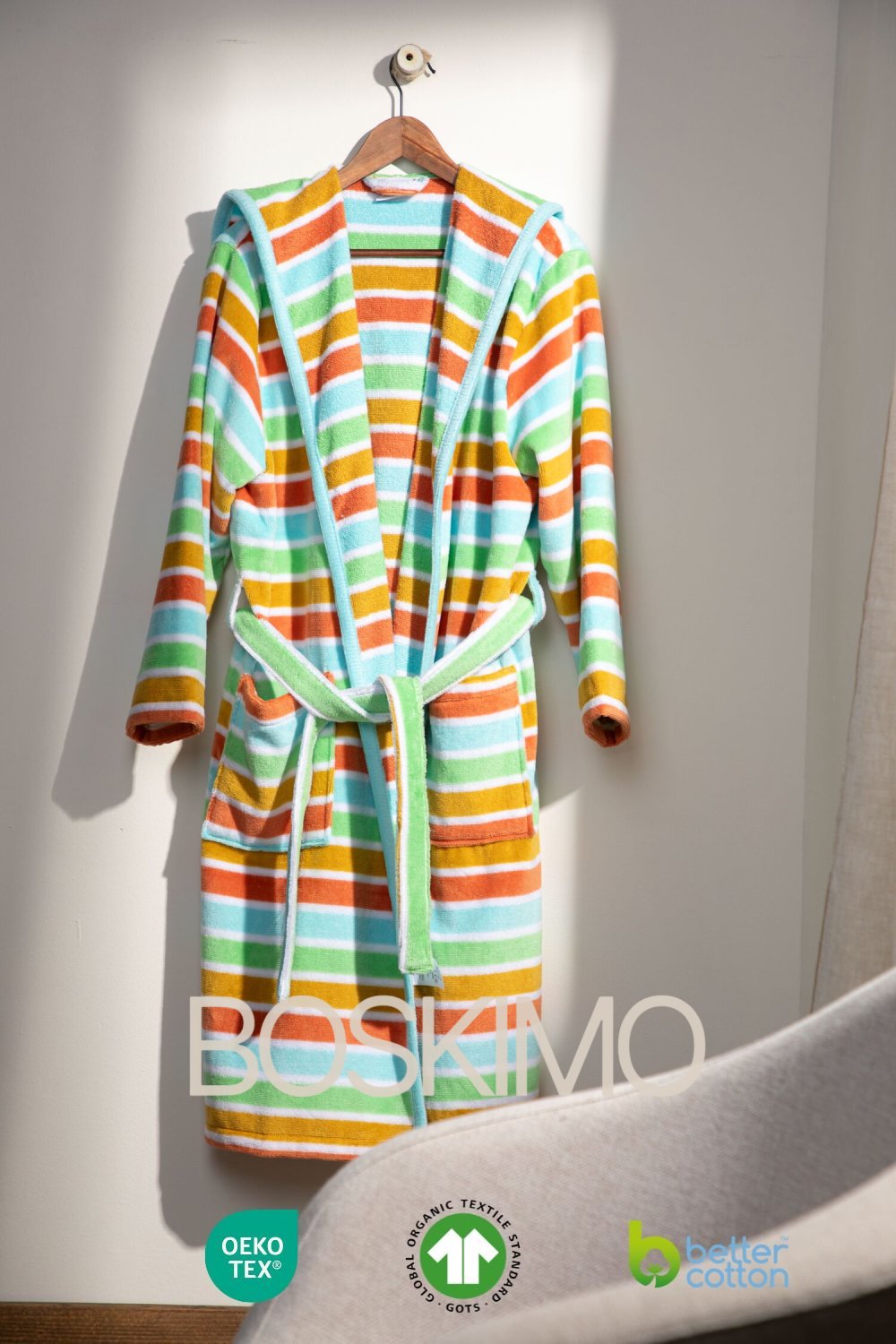 IRIS - Albornoz Terciopelo 100% Algodón 420 gsm OEKO-TEX® - Doble uso: Bata de Casa y Baño. Diseño exclusivo y funcional: 2 Bolsillos, Cinturón y Capucha