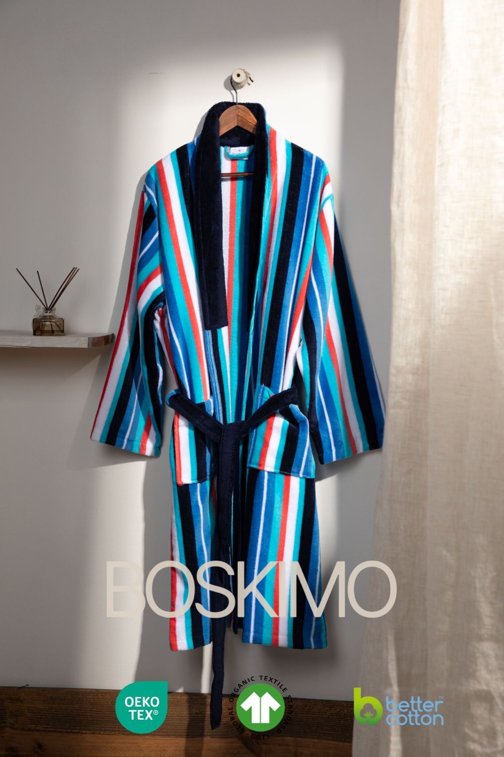 DAVID - Albornoz Terciopelo 100% Algodón 420 gsm OEKO-TEX® - Doble uso: Bata de Casa y Baño. Diseño exclusivo y funcional: 2 Bolsillos, Cinturón y Capucha
