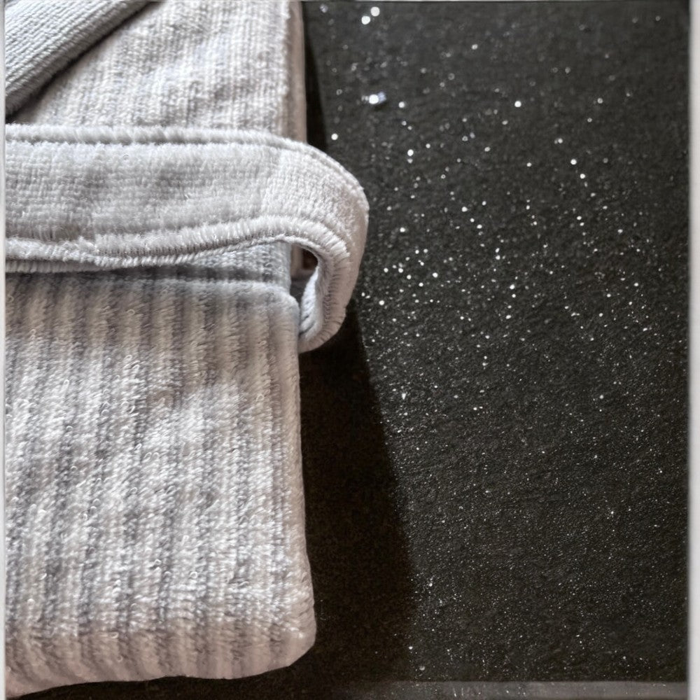 KIDS PARKER - Albornoz Infantil Algodón - Terciopelo- 100% Algodón OEKO-TEX® - Bata de Baño 2 Bolsillos, Cinturón y Capucha