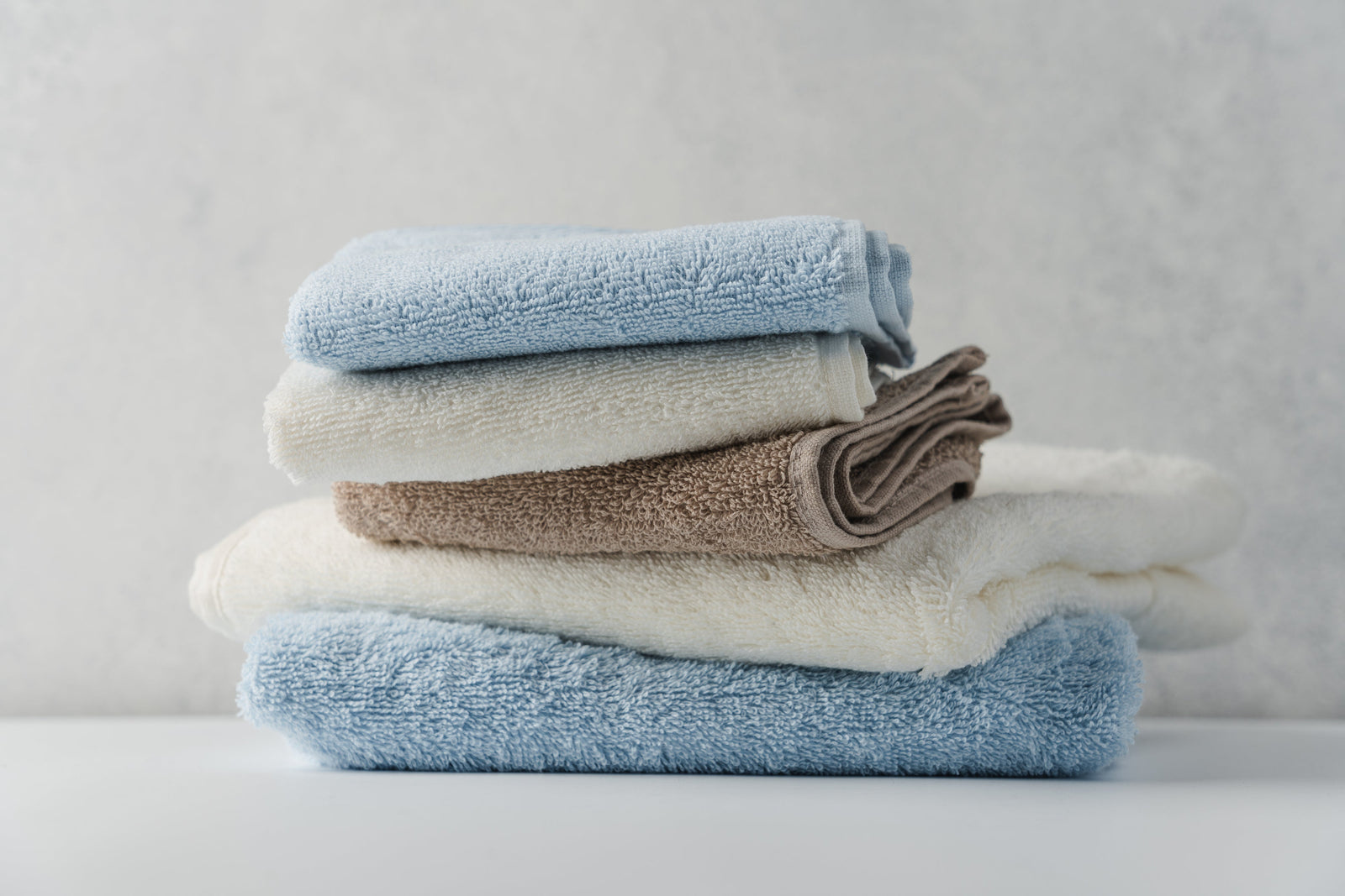 El algodón es ideal para tu piel tras la ducha