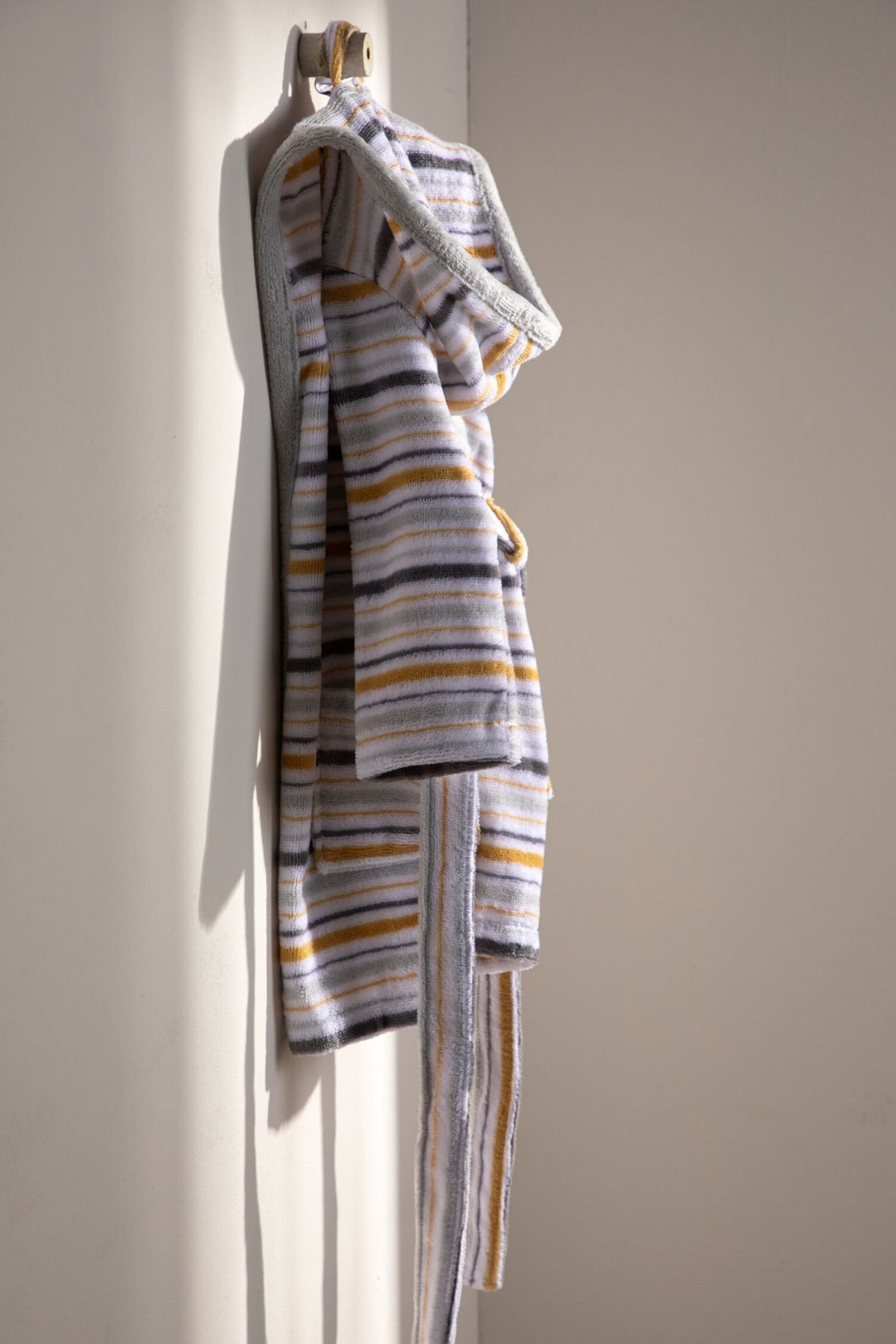 KIDS OWEN - Albornoz Niños adolescentes Algodón: Niño, Infantil - 100% Algodón OEKO-TEX - 2 Bolsillos, Cinturón, Capucha, Albornoces Felpa muy suave con bordados para niños