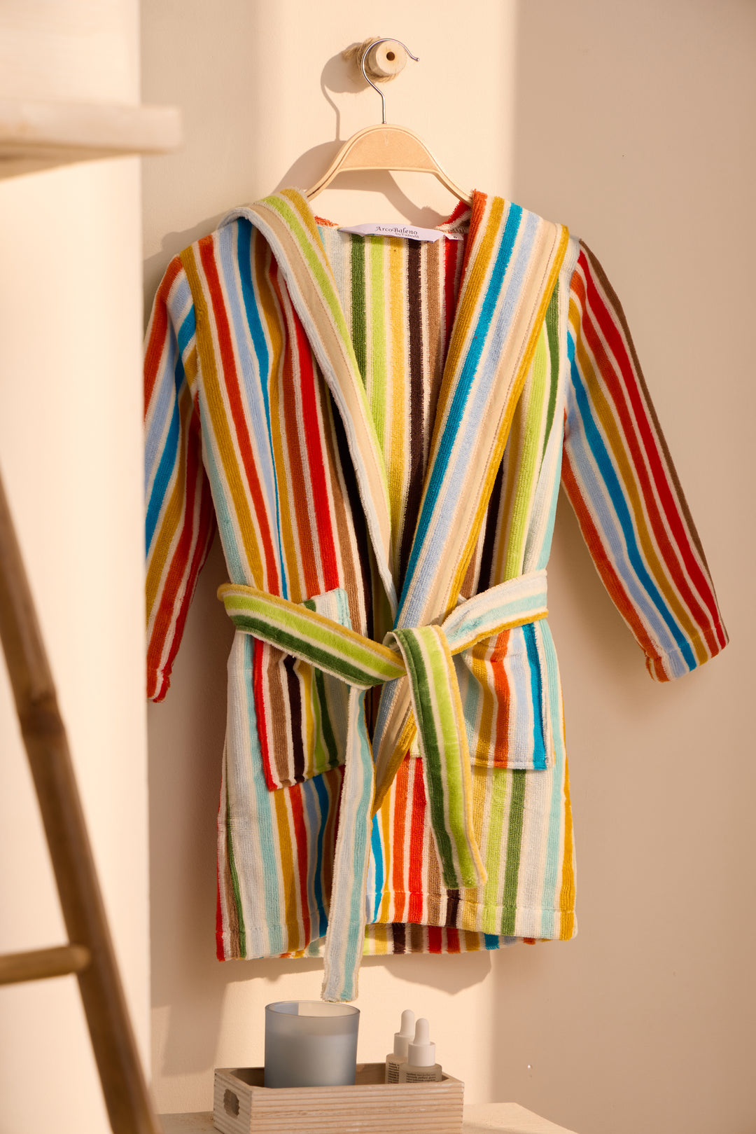 KIDS BELL- Albornoz Niños adolescentes Algodón: Niño, Infantil - 100% Algodón OEKO-TEX - 2 Bolsillos, Cinturón, Capucha, Albornoces Felpa muy suave con bordados para niños