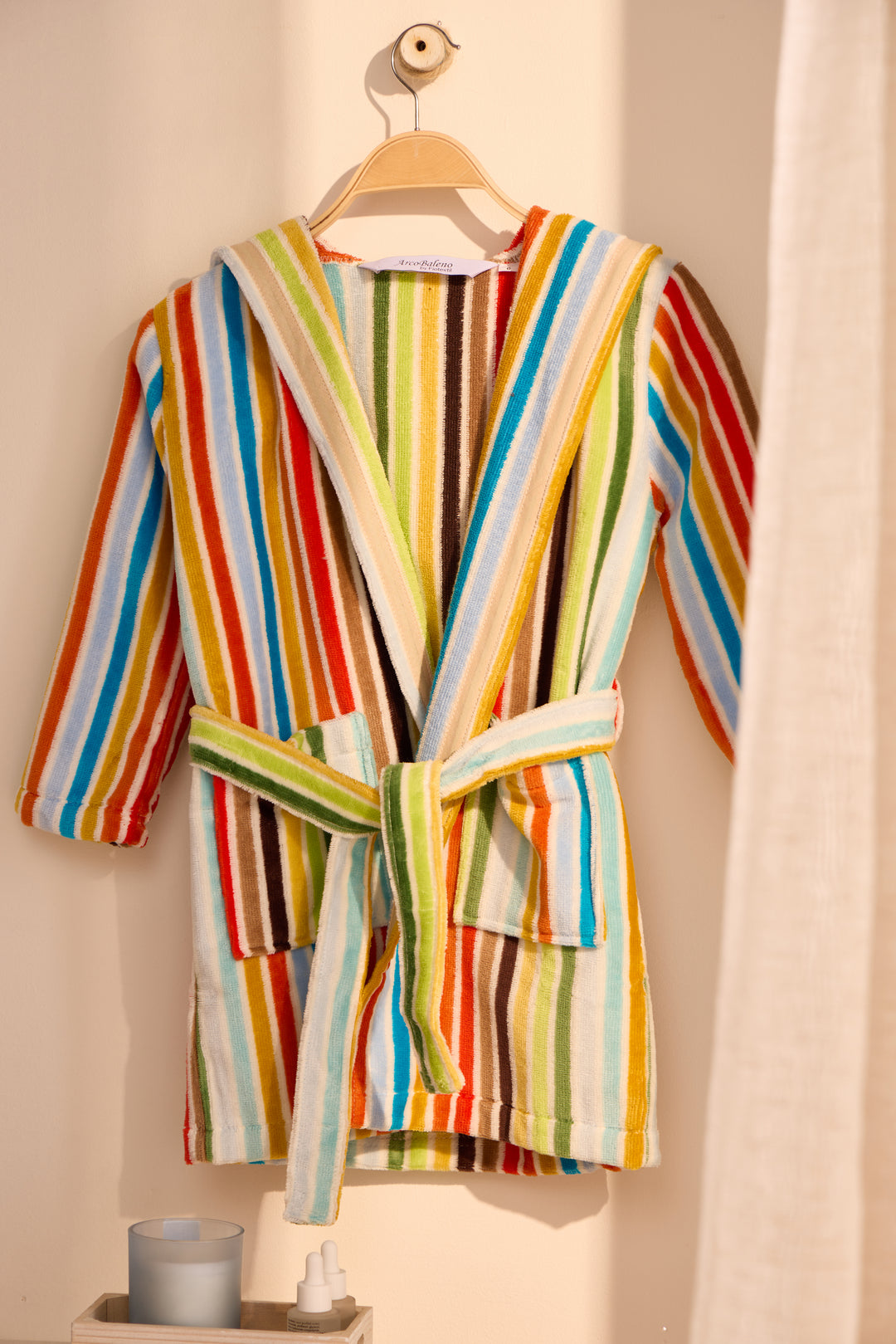 KIDS BELL- Albornoz Niños adolescentes Algodón: Niño, Infantil - 100% Algodón OEKO-TEX - 2 Bolsillos, Cinturón, Capucha, Albornoces Felpa muy suave con bordados para niños