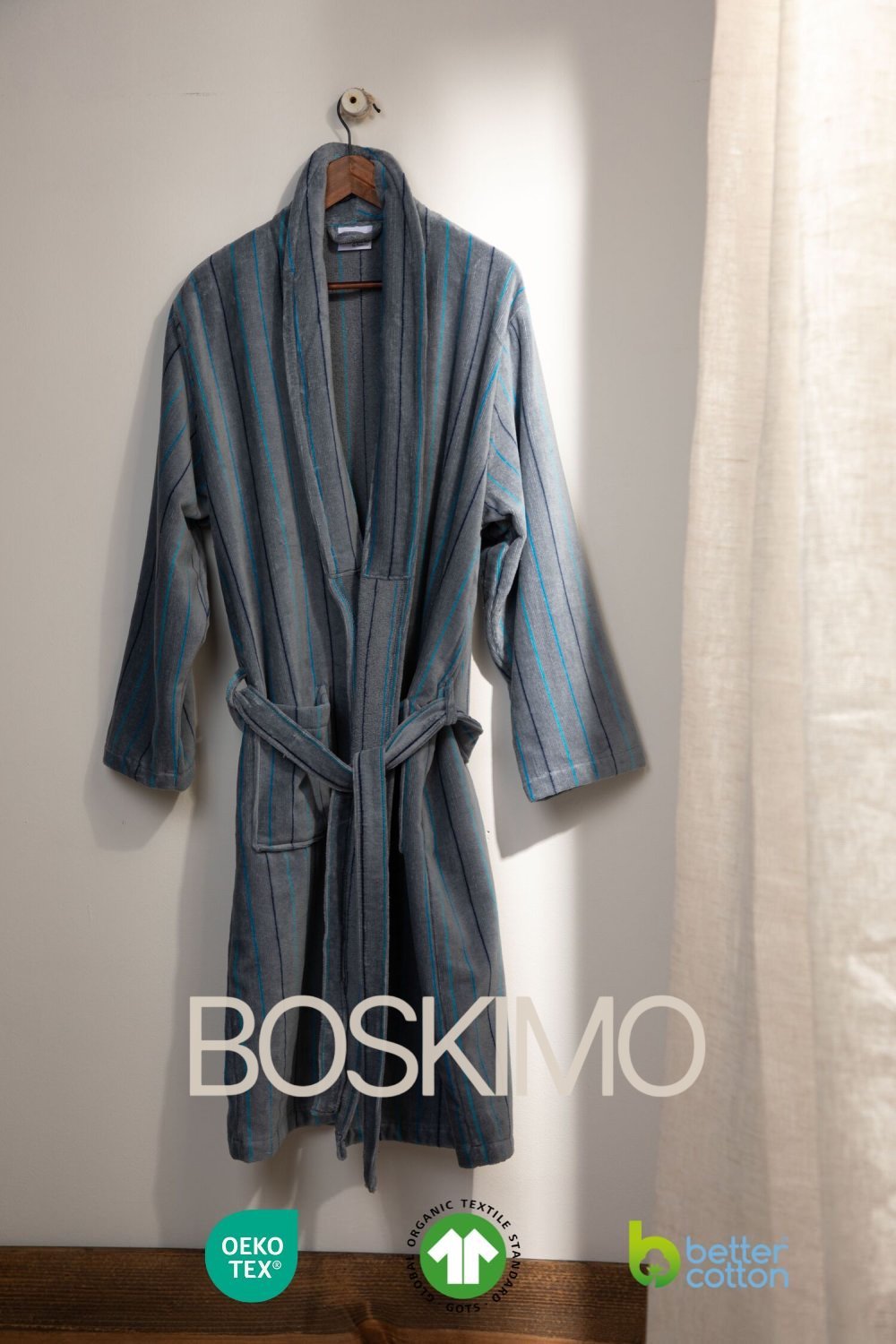 WESLEY - Albornoz Terciopelo 100% Algodón 420 gsm OEKO-TEX® - Doble uso: Bata de Casa y Baño. Diseño exclusivo y funcional: 2 Bolsillos, Cinturón y Capucha