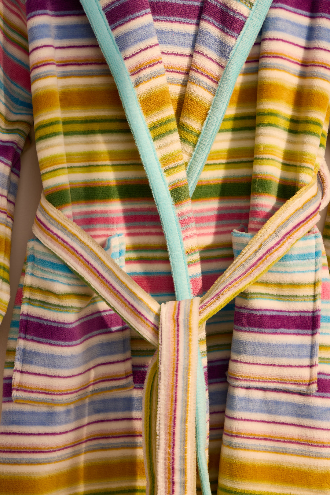 KIDS KAYLA - Albornoz Niños adolescentes Algodón: Niño, Infantil - 100% Algodón OEKO-TEX - 2 Bolsillos, Cinturón, Capucha, Albornoces Felpa muy suave con bordados para niños