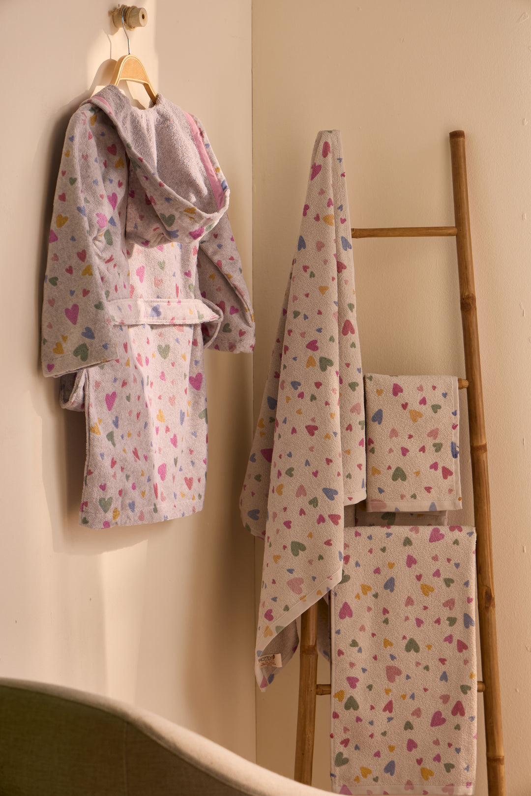 KIDS PALMIRA - Albornoz Niños adolescentes Algodón: Niño, Infantil - 100% Algodón OEKO-TEX - 2 Bolsillos, Cinturón, Capucha, Albornoces Felpa muy suave con bordados para niños