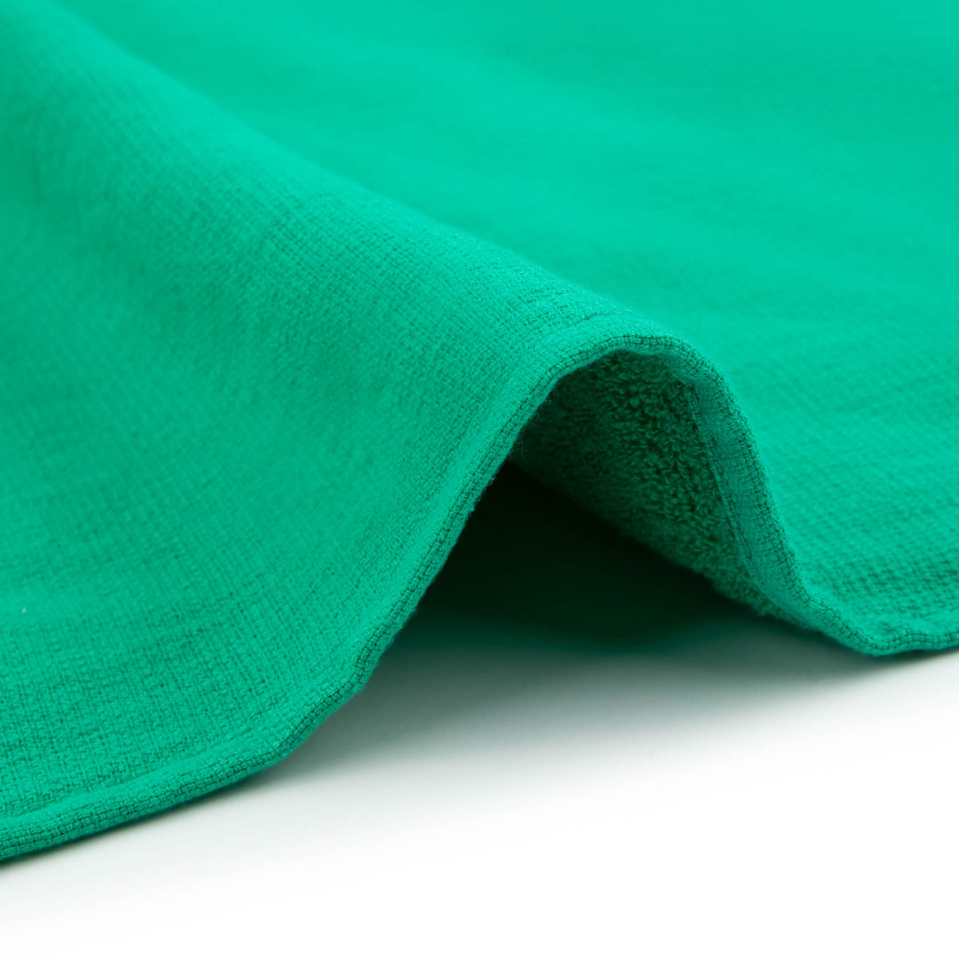 BOSKIMO Pareo Motril Verde – Pareo de Playa Ligero 90x170 cm – Suave, Compacto y de Secado Rápido – Ideal para Viajes, Piscina o Verano – Estilo Veraniego Hecho en Portugal