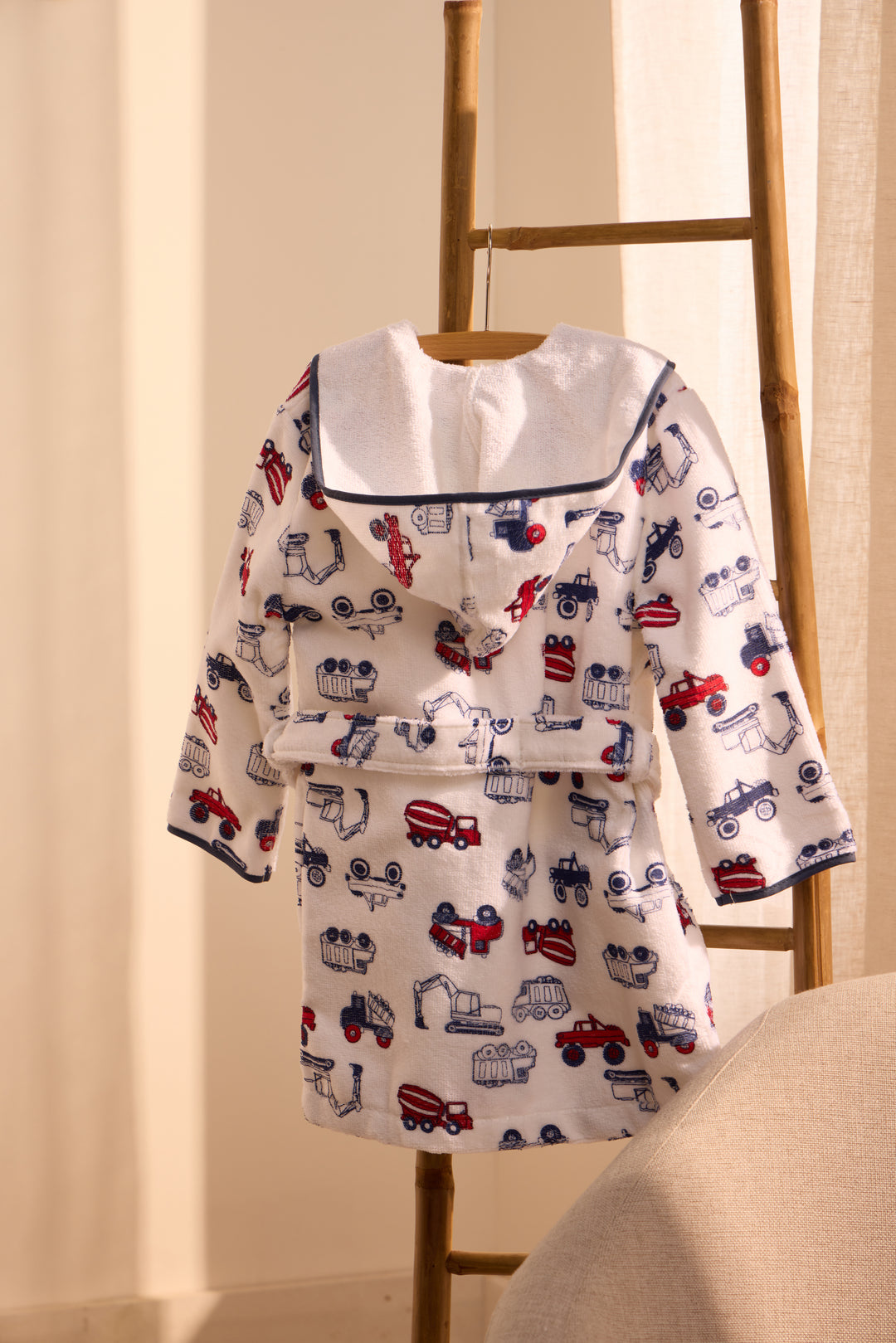 KIDS TRUCK - Albornoz Niños adolescentes Algodón: Niño, Infantil - 100% Algodón OEKO-TEX - 2 Bolsillos, Cinturón, Capucha, Albornoces Felpa muy suave con bordados para niños