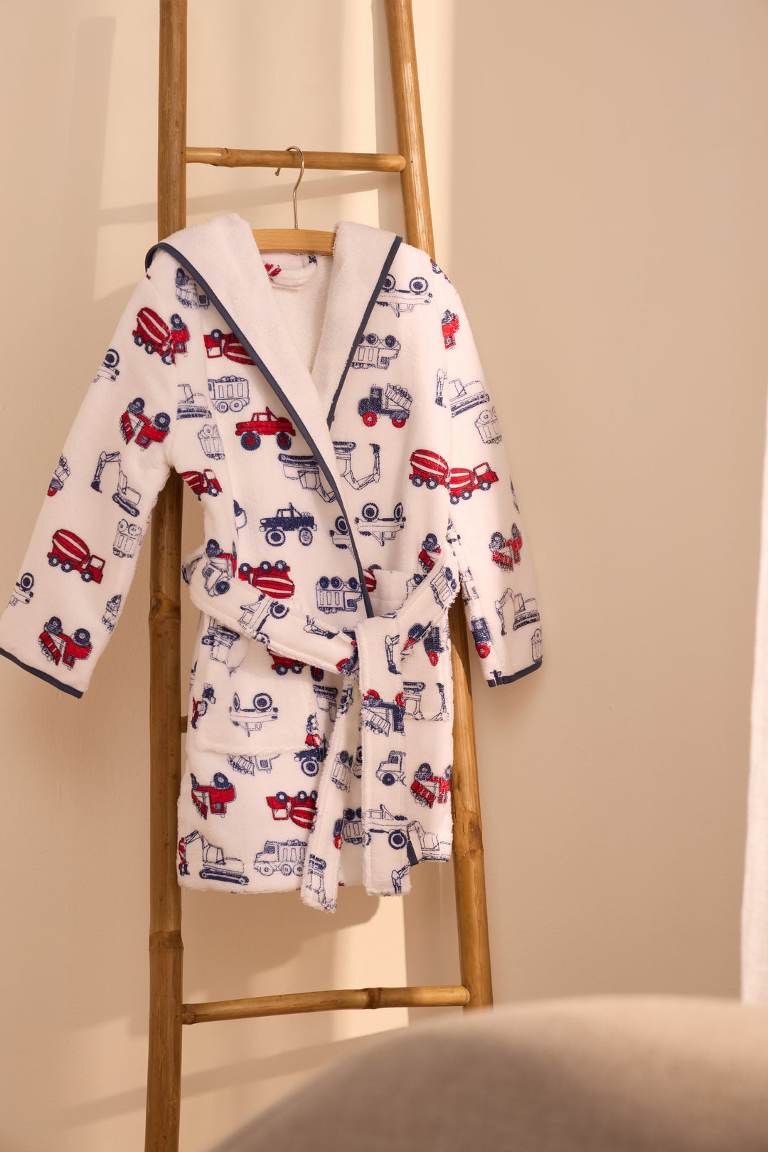 KIDS TRUCK - Albornoz Niños adolescentes Algodón: Niño, Infantil - 100% Algodón OEKO-TEX - 2 Bolsillos, Cinturón, Capucha, Albornoces Felpa muy suave con bordados para niños